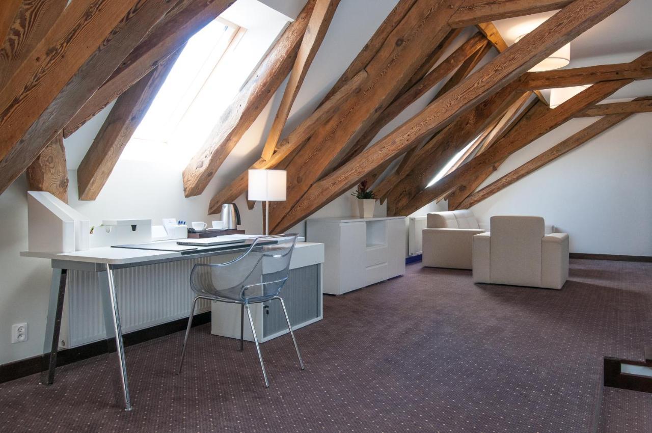 B&B Wieniawa Parking I Sniadanie W Cenie! Breakfast And Parking Included! Leszno  Exteriör bild