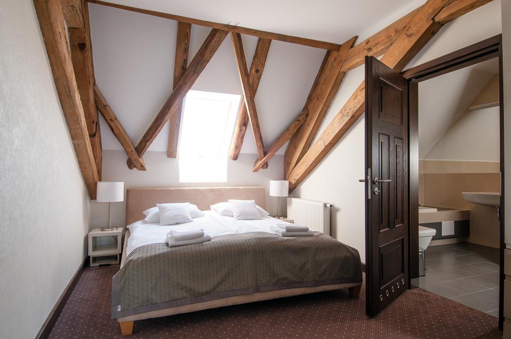 B&B Wieniawa Parking I Sniadanie W Cenie! Breakfast And Parking Included! Leszno  Exteriör bild